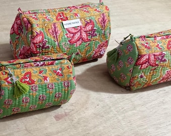 Quilted Cotton Toiletry Bag, Floral Print Makeup Organizer, Bohemian Cosmetic Pouch (Set of 3)