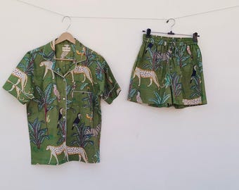 Katoenen pyjamaset met jungleprint: handgemaakte Indiase korte pyjamaset