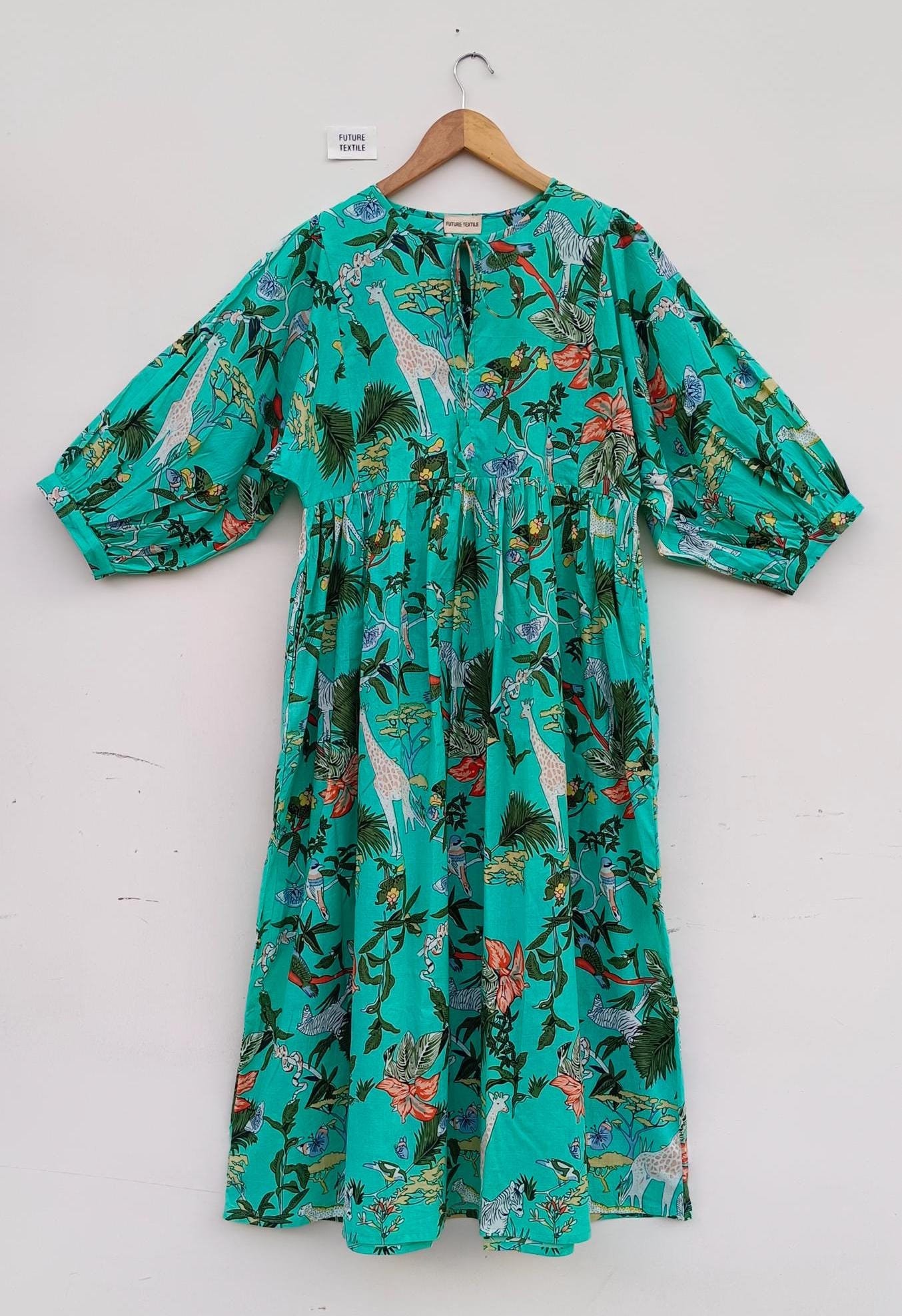 chinese dress ladies MARY 18
