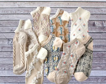 Chaussettes basses simples, chics et douces Morandi pour femmes, de couleur unie, pour le printemps, l'été et au-delà, chaussettes bateau fines en dentelle pour femmes, 9 paires