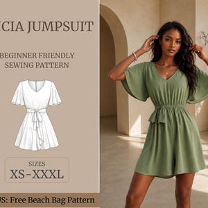 Puede incluir: Un mono de color verde salvia con escote en V, mangas acampanadas y cintura elástica con cinturón de lazo. La imagen incluye un dibujo técnico de la prenda, el texto ALICIA JUMPSUIT, BEGINNER FRIENDLY SEWING PATTERN y SIZES XS-XXXL.