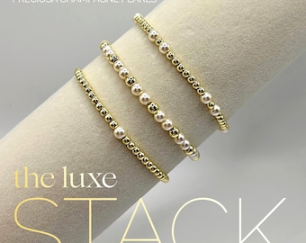 Conjunto de pulseras de oro y perlas - The Classic Stack
