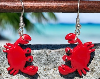 Pendientes de cangrejo rojo, divertidos pendientes de verano, pendientes únicos, pendientes colgantes de arcilla polimérica, perfectos para el verano, hechos a mano, joyería de playa.