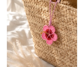 Blumen Perlen Anhänger, Lotus Bag Charm, Beaded flower Pendant, Sommer Taschenanhänger, Boho Beach Accessoire, Coastal Style, Stockholm