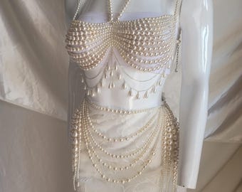 ハンドメイドパールブラレットセット | ラグジュアリーパールボディチェーンの装い | ブライダルレセプションウェア | ステートメントフェスティバルウェア | ホリデーパーティーファッション