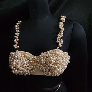 Luxury Pearl Bralette Top – Handcrafted Pearl Beaded Bustier for Festival, Bridal, Couture, or Party Wear