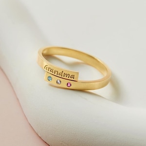 Anillo para madres con piedras de nacimiento – Anillo familiar personalizado grabado de 2 a 5 piedras – Anillo personalizado para mamá con nombres de niños en plata u oro