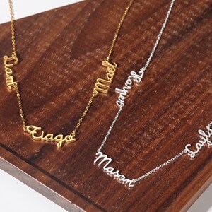 Elegante collar de tres nombres - Colgante familiar de oro personalizado con nombres de niños - Regalo ideal para el día de la madre - Joyería grabada personalizada para mamá