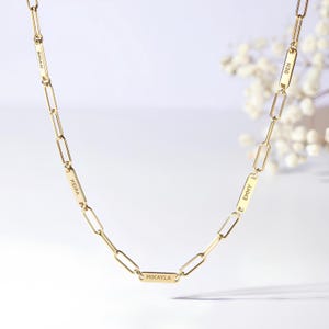 Collar para Madre: Collar con nombre grabado personalizado para mamá con los nombres de los niños, regalo familiar para esposa, abuela o para el Día de la Madre.