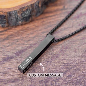 Personalized Men’s Necklace with Names – Custom Engraved Black Bar Pendant for Dad, Husband, or Boyfriend – Name Jewelry for Him
