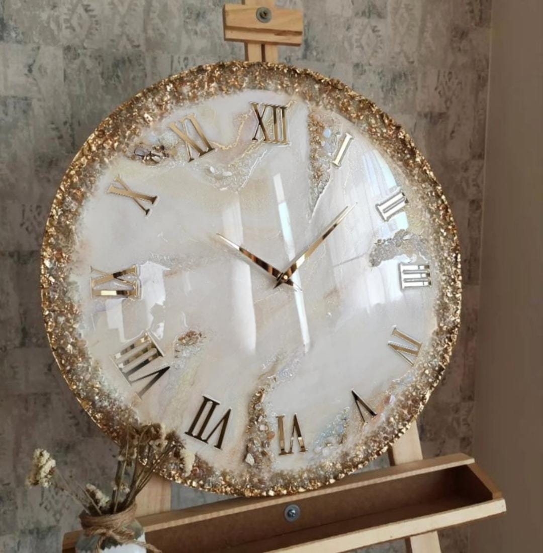 White & gold Wall clock resin, luxury home decor wall clock, gift for her, anniversary gift, home decor gift, Birthday gift, Christmas gift
