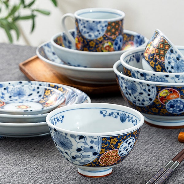 Vaisselle en Céramique Japonaise avec design élégance Traditionnelle et fait main artisanal