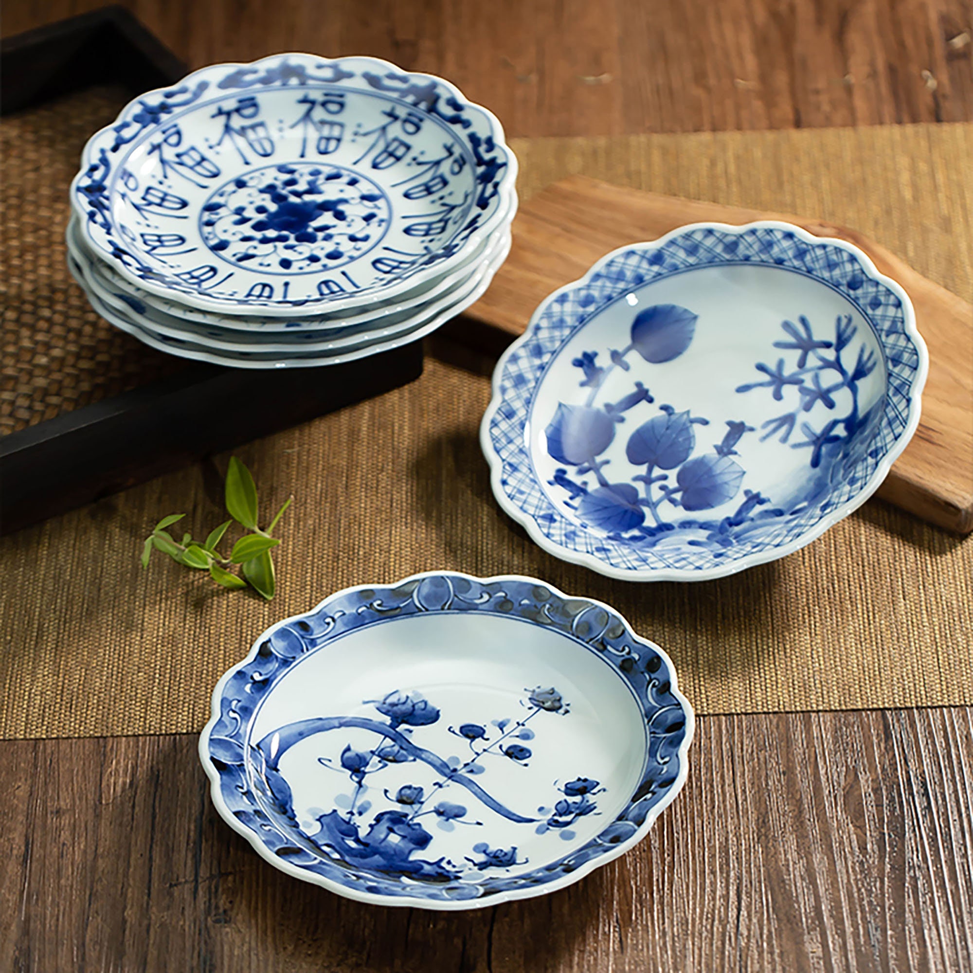 Traditional Japanese Artisanal Round Plates in Porcelain and Hand