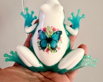 Handmade Resin Frog Figurine – Butterfly Floral Enchanted Garden Decor