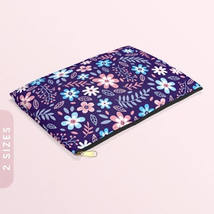 Bolsa de accesorios con flores sutiles del orgullo transgénero / Bolsa con cremallera con colores de la bandera trans / Monedero con cremallera trans / Monedero con cremallera LGBTQ Pro Trans