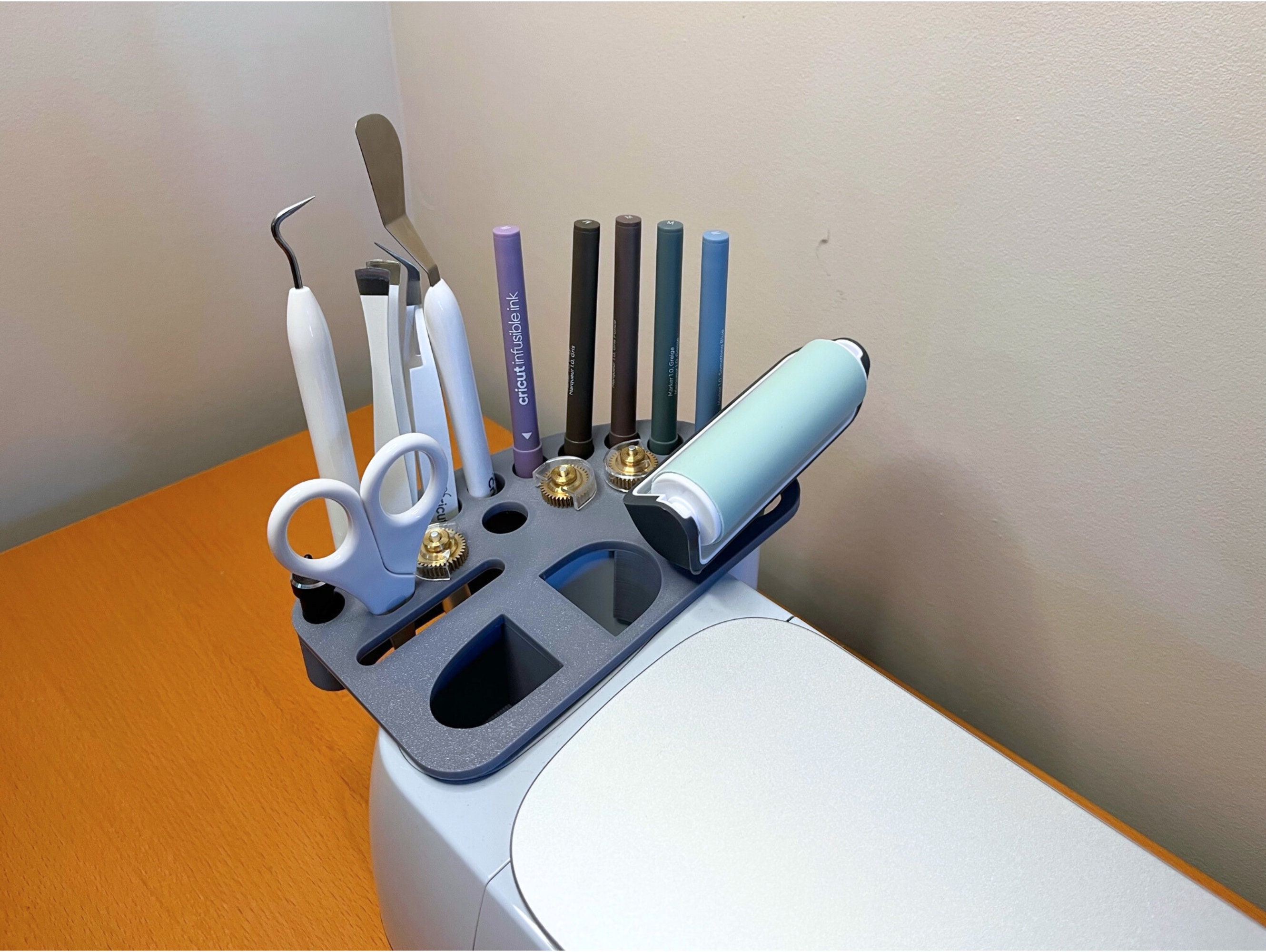 Tool Holder for Cricut Tool and Blades Designed by Jennifer Maker