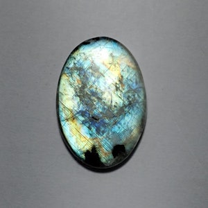 Moonstone Cabochon, Heliotrope/Moonstone Loose stone, Semi precious jewelry, Heliotrope Cabochon with Good Feeling    34 Carat.  31X22 MM