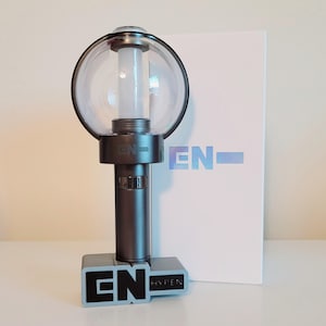 Enhypen lightstick version 2 stand