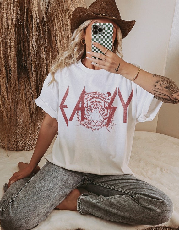 Easy Tiger, Easy Tiger Shirt, Gift for Her, Trendy Retro Aesthetic, Vintage Graphic Tee, Aesthetic Trendy, 90's TShirts for Women, Oversized