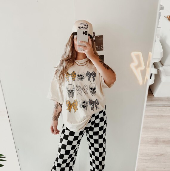 Halloween Shirts, Skeleton Skull Black Bow Sweatshirt, Retro Halloween Shirt, Halloween Women's, Costume, Fall Sweater, Spooky Season