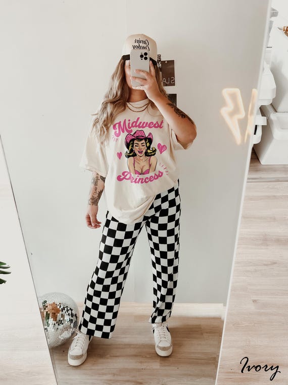 Midwest Princess Shirt, Western Vintage Tee, Southern Rodeo Cowgirl TShirt, Feminist Gift, Trendy Graphic Tees for Women, Sweatshirt