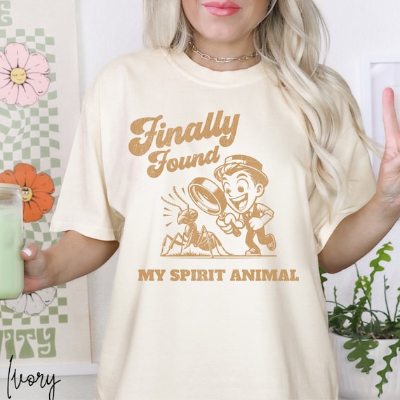 Funny Ant Spirit Animal T-Shirt - Entomologist Gift, Comfort Colors Tee