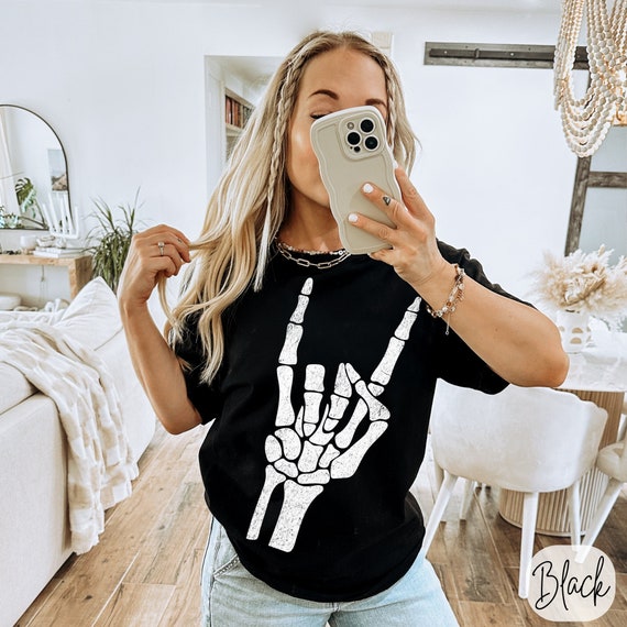 Skeleton Hand Rock On Graphic Tee - Retro Skull Oversized T-Shirt