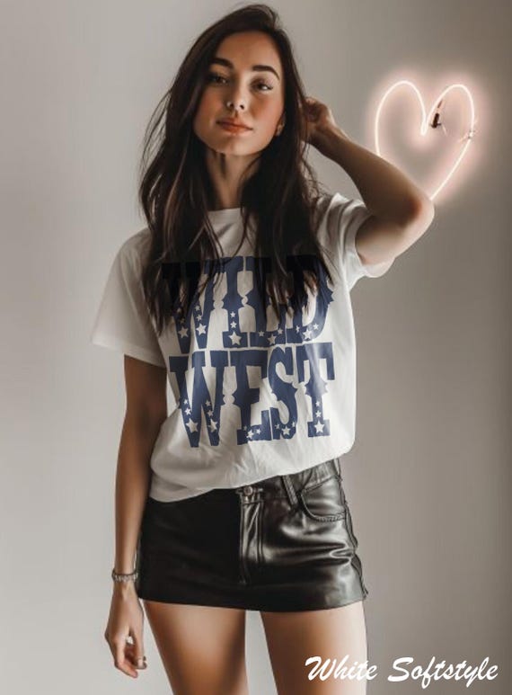 Wild West Graphic Tee: Retro Cowboy Unisex T-Shirt