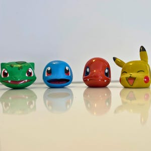 Juego de pomos de Pokémon hechos a mano para gabinete, Bulbasaur, Squirtle, Charmander y Pikachu, decoración para habitación infantil, tiradores de muebles de dibujos animados.