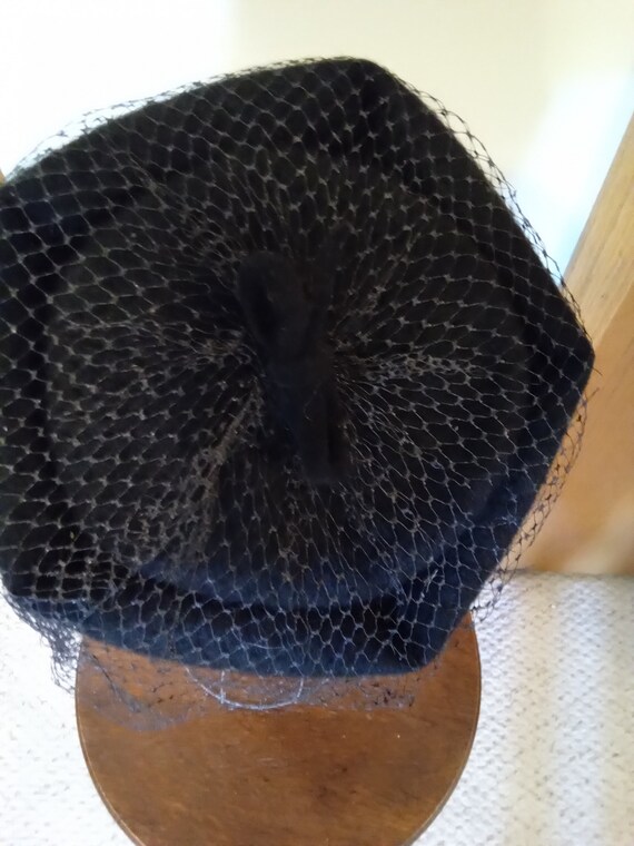 Black felt 50's hat, black felt hat, midcentury h… - image 2