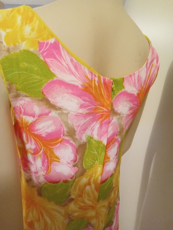 1960's Hawaiian midcentury floral Island dress, 1960… Gem