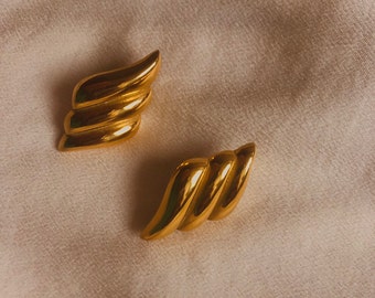 Pendientes de ala Oro Oldmoney Noble Plugs