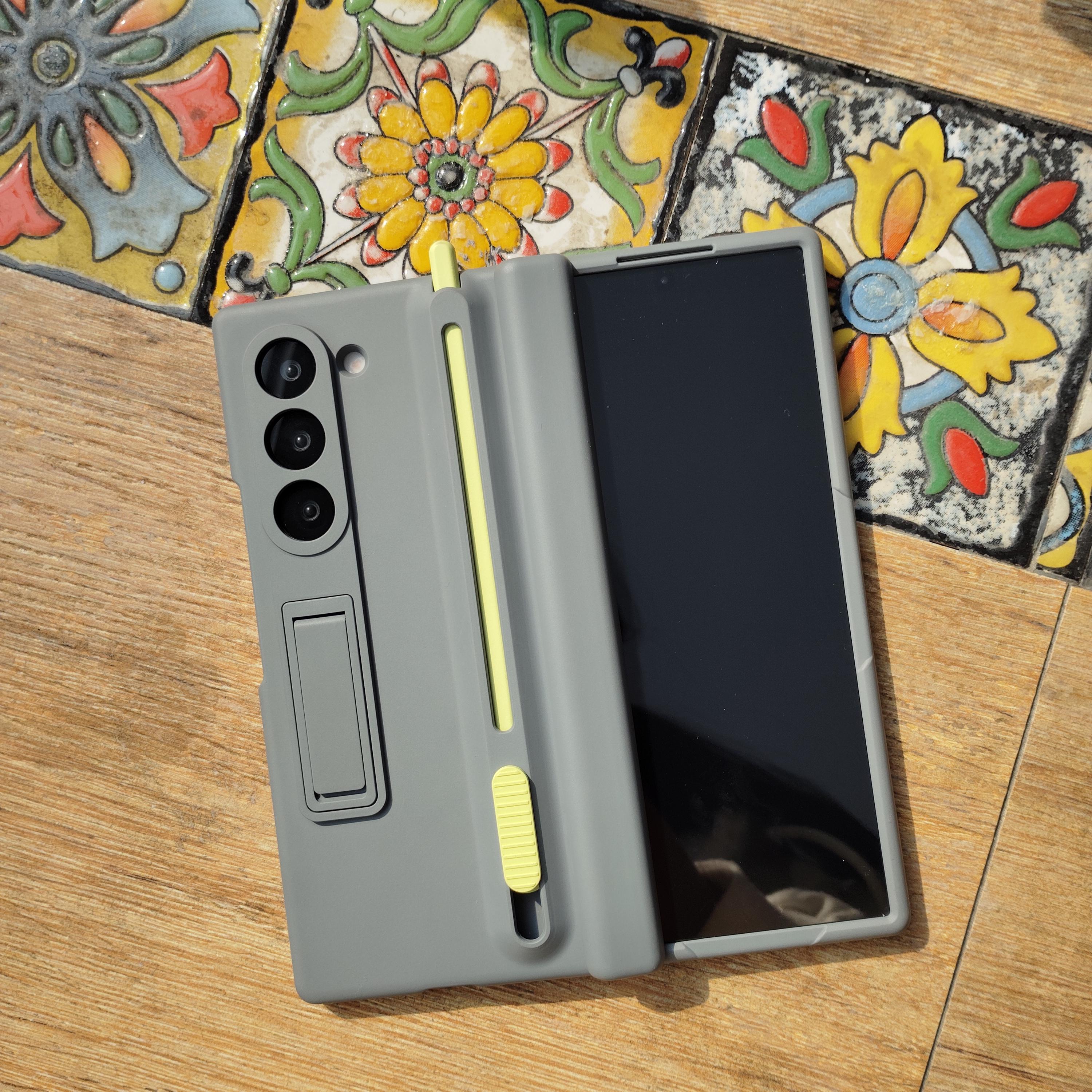 Samsung Z Fold-hoesje voor Galaxy Z Fold 7, Z Fold 6, Z Fold 5, Z Fold 4 en 3, met standaard, scharnierbescherming, pennenhouder en screenprotector