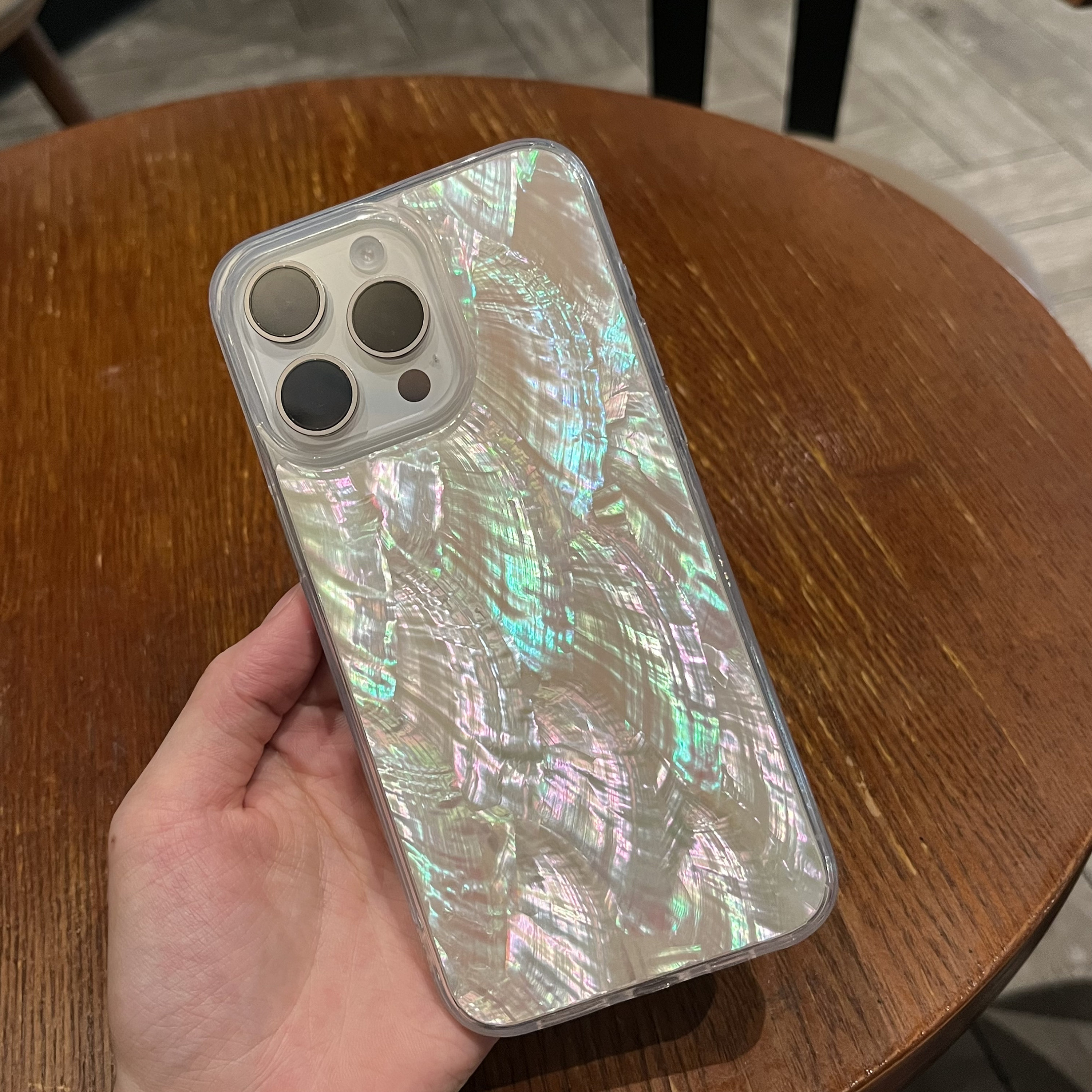 iPhoneアクセサリー mom Amazon.com: Mother of Pearl Glitter Phone Case for iPhone 15