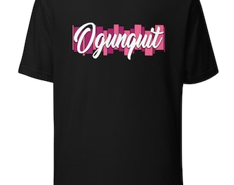 Ogunquit City T-Shirt – Maine Coastal Tee – Retro Design for Beach Travelers and New England Fans