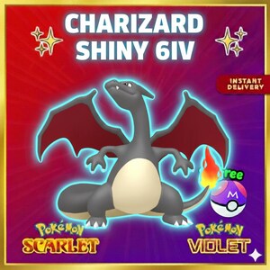 Può includere: Grafica digitale con un Charizard grigio con ali rosse, una coda di fiamma e una Poké Ball. Il testo "CHARIZARD SHINY 6IV" è in alto, con "Pokémon Scarlet" e "Pokémon Violet" in basso. Lo sfondo è rosso e viola.