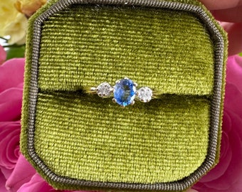 Vintage 9ct Gold Sapphire and Diamond Trilogy Engagement Ring - 9ct 9k Solid Gold - Size UK M / US 6