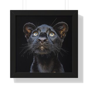 パンサーの額入りポスター、ブラックパンサーのウォールアート、大型猫の野生動物のプリント、ジャングルの動物の装飾、獰猛なパンサーの目、モダンなアートワーク