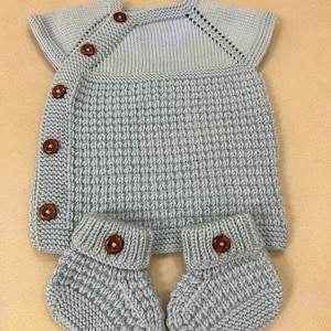 Newborn Gift Set, Light Blue Knitted Cotton Baby Sweater Vest and Booties for 0-3 Months, Suitable Unisex, Toddler