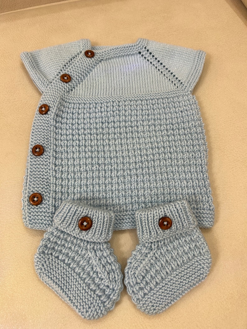 Newborn Gift Set, Light Blue Knitted Cotton Baby Sweater Vest and Booties for 0-3 Months, Suitable Unisex, Toddler