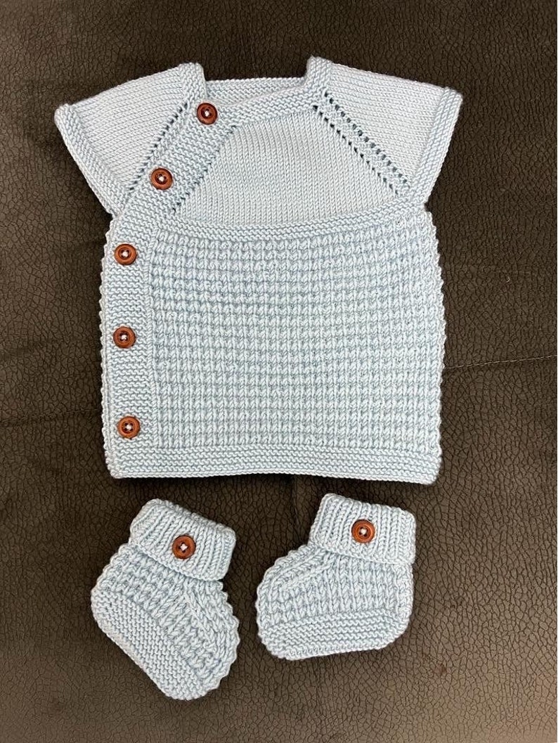 Newborn Gift Set, Light Blue Knitted Cotton Baby Sweater and Booties for 0-3 Months, Suitable Unisex, Toddler