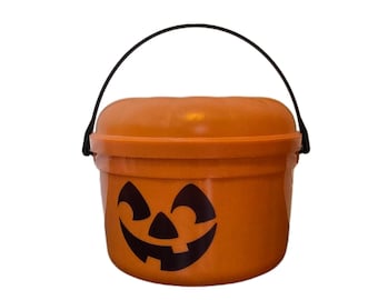 Vtg 86 McDonald’s Halloween Pail McPunk’n Pumpkin Bucket with Lid Trick Or Treat 1986 Happy Meal Collectible