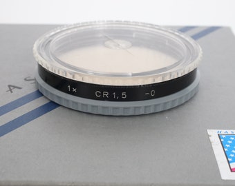 Hasselblad B50 Red 1x CR 1.5 -0 Filter w/ Covers. For Bay 50 Hassy C Lenses. Light Balancing Filter For Color Films.