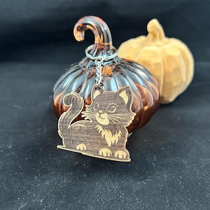Cute Kitten Keychain – Laser Engraved Wooden Cat Key Chain, Pet Lover Gift, Bag Charm