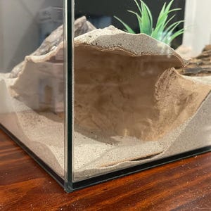 Corner Rocky Grotto | Create an adventure zone for your fish, shrimp, pleco, reptile and continue to observe them as they play and forage.