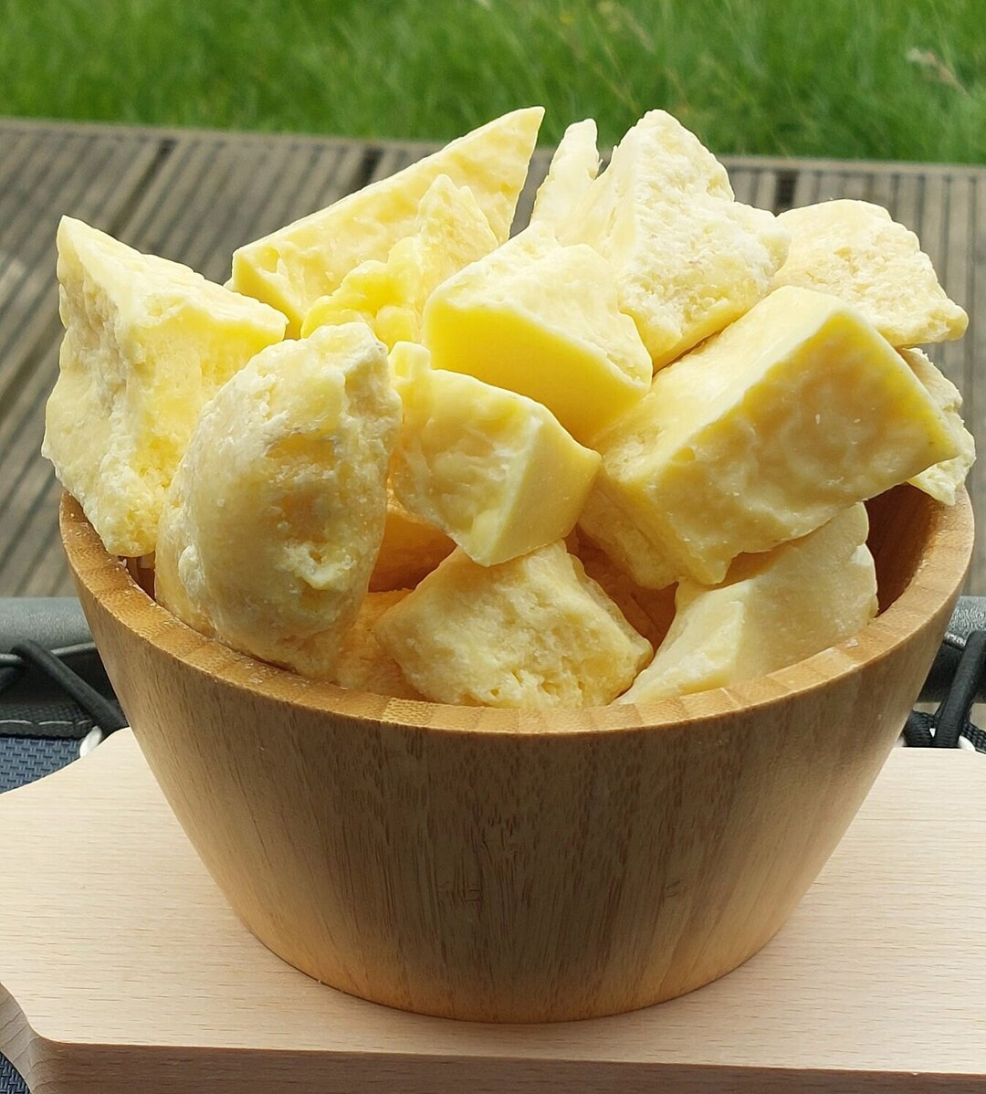 1kg Natural Cocoa Butter Pure, Unrefined and Nondeodorised. Food Grade