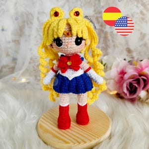 PDF | Amigurumi-mönster inspirerat av månkrigare | Virkmönster | ESP/ENG