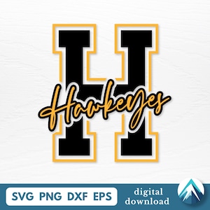 Könnte beinhalten: Eine digitale Grafik mit einem großen schwarzen Buchstaben "H" mit gelbem Umriss. Das Wort "Hawkeyes" ist in einer kursiven Schriftart in der Mitte geschrieben. Der untere Teil des Bildes enthält den Text "SVG PNG DXF EPS" und "digitaler Download".