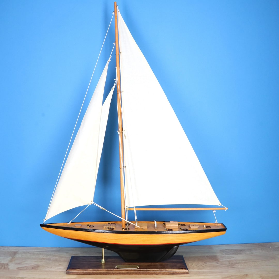 Guirlande Murale Bateau En Bois – Fait Main – Style Shabby Chic – Déco Marine – Rouge