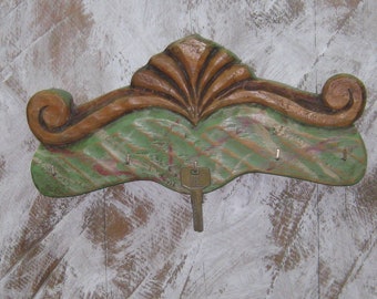 Baroque style key hanger